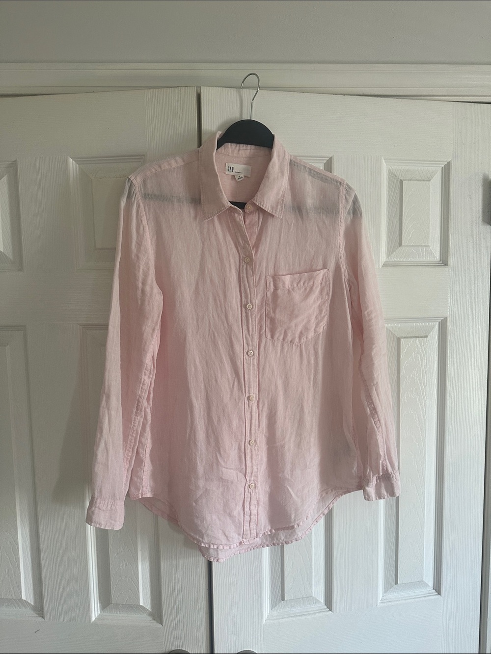 GAP Light Pink Boyfriend Button-Down Shirt